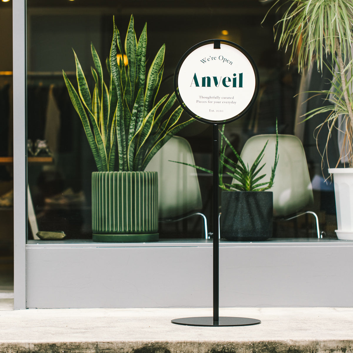 Round Frame Sidewalk Sign