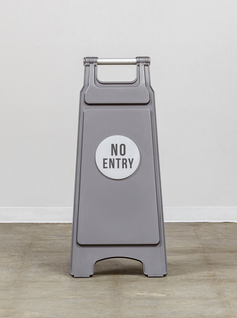NO ENTRY
