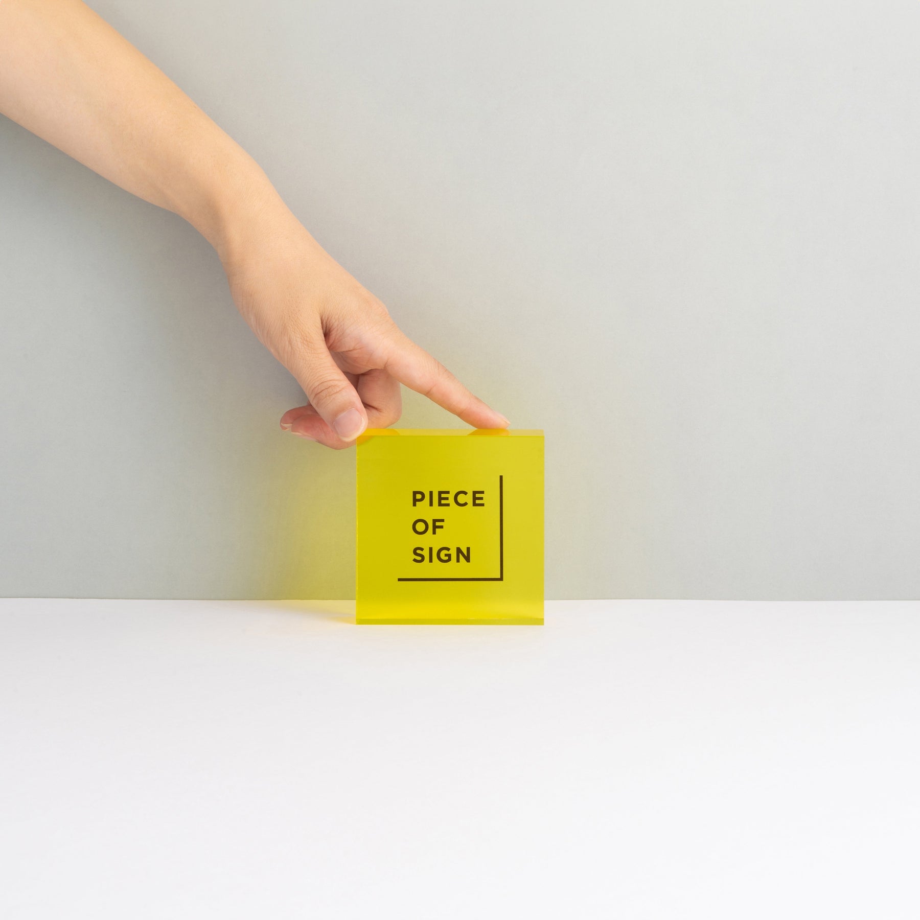COUNTER / TABLE TOP SIGN - Acrylic Color Printing