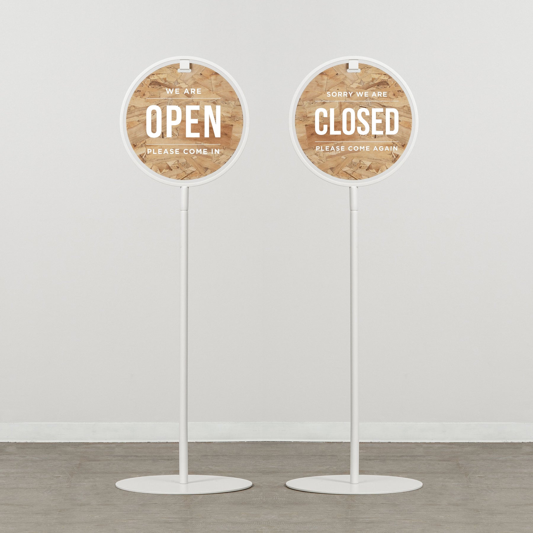 OPEN & CLOSED Round Frame Sidewalk Sign