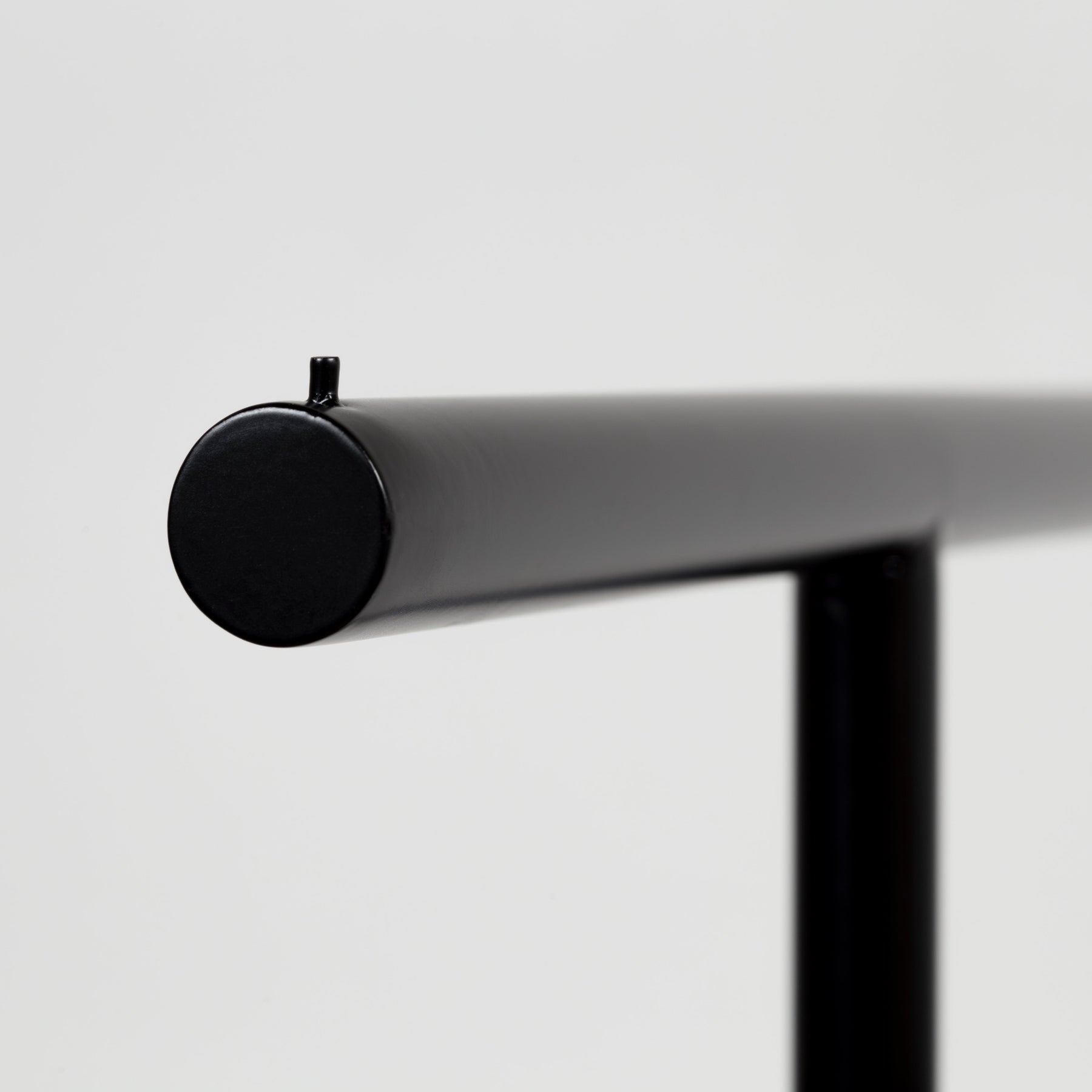 STEEL T-shaped CLOTHING RACK